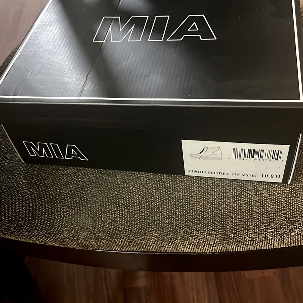 Brand New MIA short Wedge Boots Faux Snake skin
